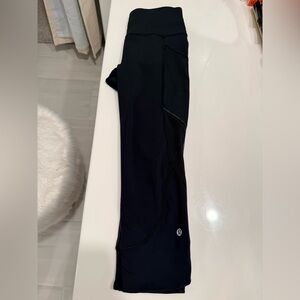 lululemon athletica Cropped Black Leggings with Pockets